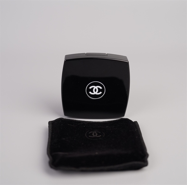 Phấn mắt Chanel 4 màu KG+