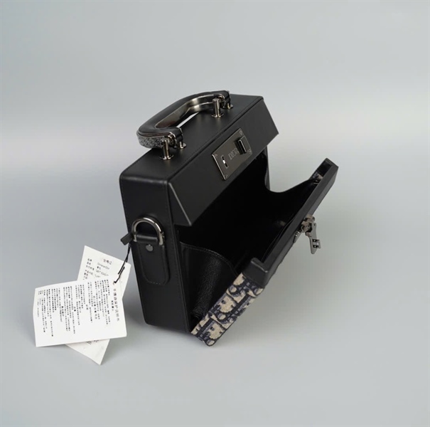 Túi Dior Lock xám size 21 (TB) +