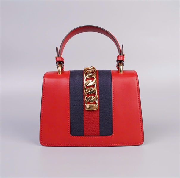 Túi GG Sylvie đỏ size 20 (TB) +