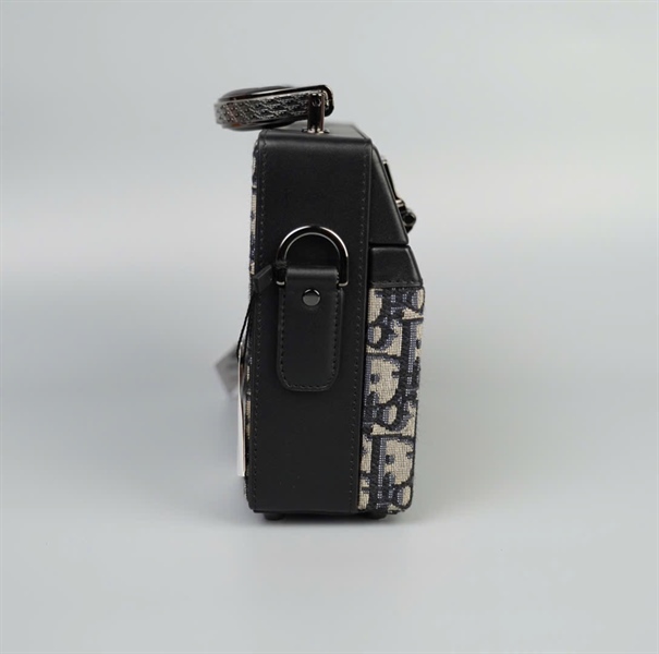 Túi Dior Lock xám size 21 (TB) +