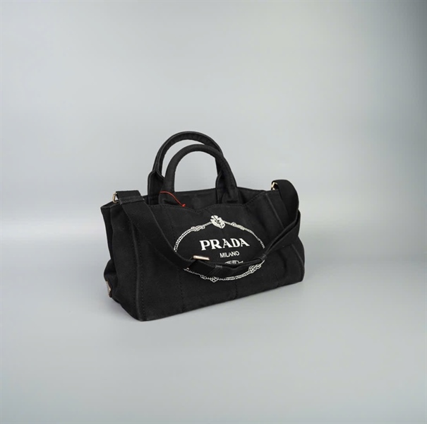 Túi Prada đen +