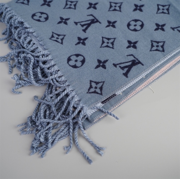 Khăn LV xanh đen ++