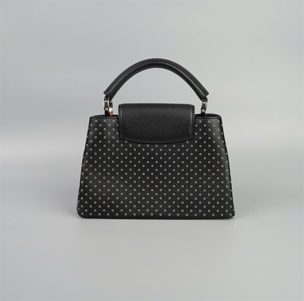 Túi LV capu đen đính đinh size 26 (HC) +