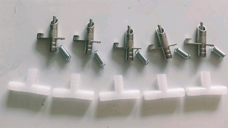 NÚM THỎ inox nguyên khối(núm+T+lò so)