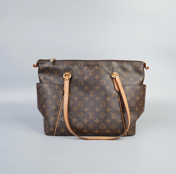 Túi LV hoa nâu 2 túi hông size 33 KG+