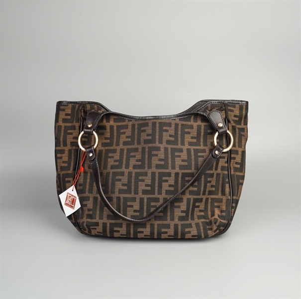 Túi Fendi nâu đen sz26 (AK94656) KG+