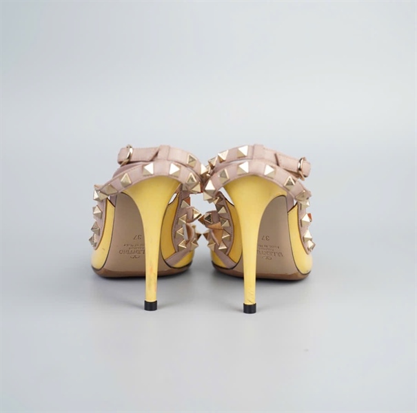 Giày Valentino vàng đính gai size 37 cao 10p (BQ) KG+