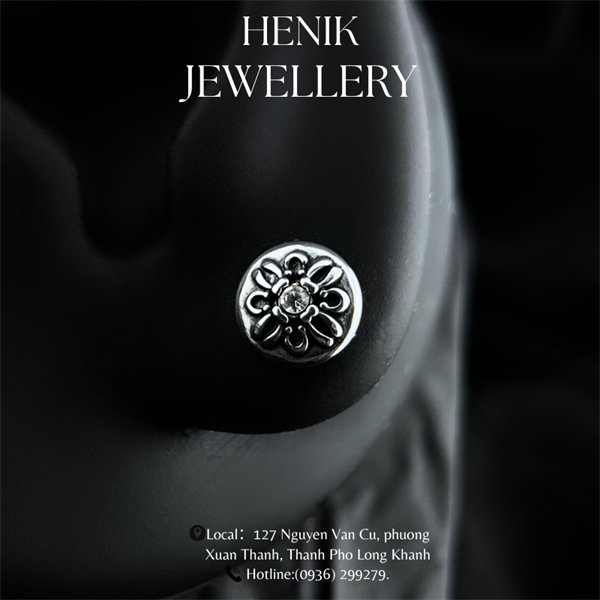 6.8 ORNATE STUD EARRING 1 - STAINLESS STEEL