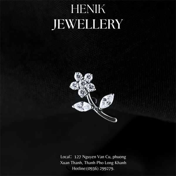 FLOWER BRANCH SHAPED GEMS - TITANIUM