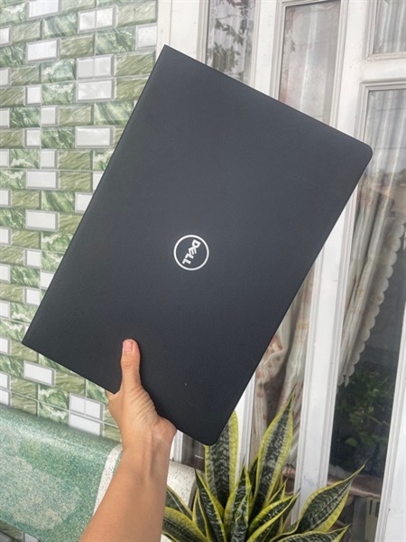 DELL Vostro 3568 CORE I5 TH7 RAM8G SSD 256gb MÀN HÌNH 15.6” hd