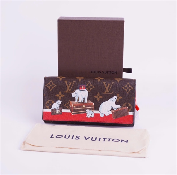 Ví LV hoa nâu in gấu tuyết +