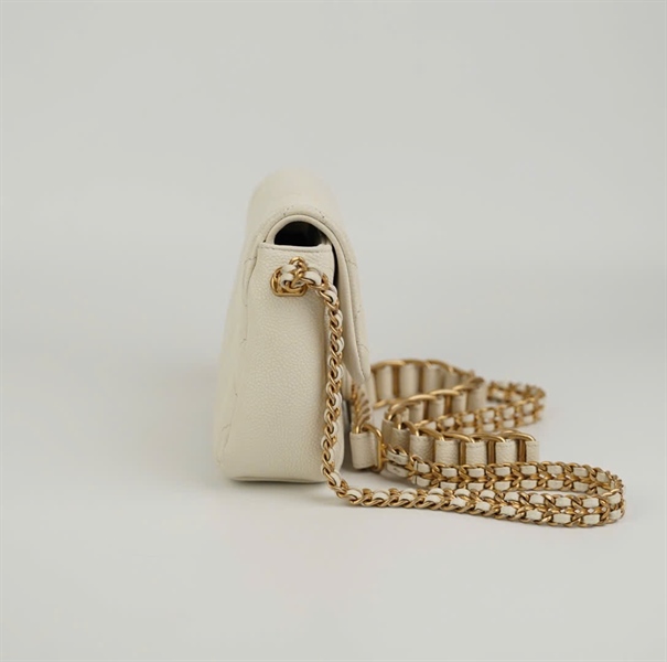 Túi Chanel Coco trắng size 18 (Code C8PALL 1K) KG+