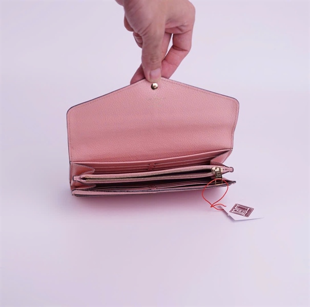 Ví LV hoa hồng nhạt (CA3105) +