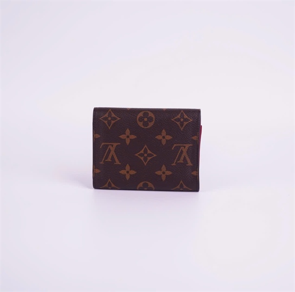 Ví LV hoa nâu gập 3 nút đỏ +