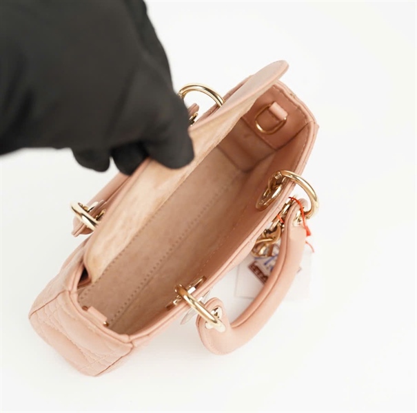 Túi Dior Lady màu nude (10MA0213) sz17 (HC) +