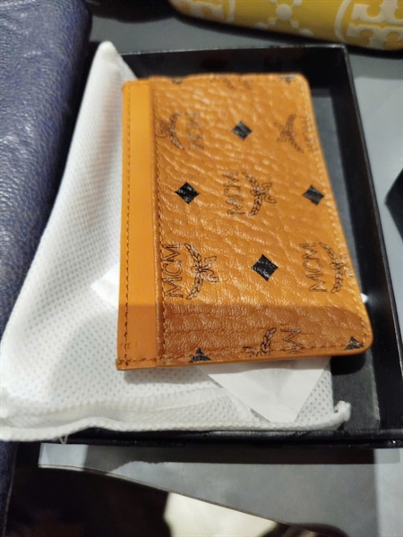 Ví MCM card nâu cam KG+