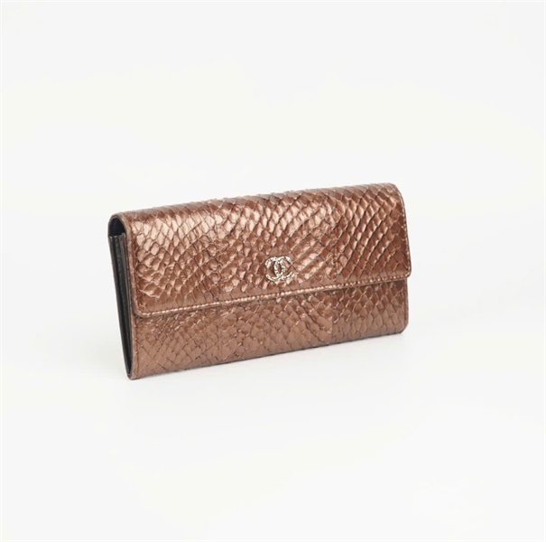 Ví Chanel da trăn vàng đồng (code 13310300) KG+