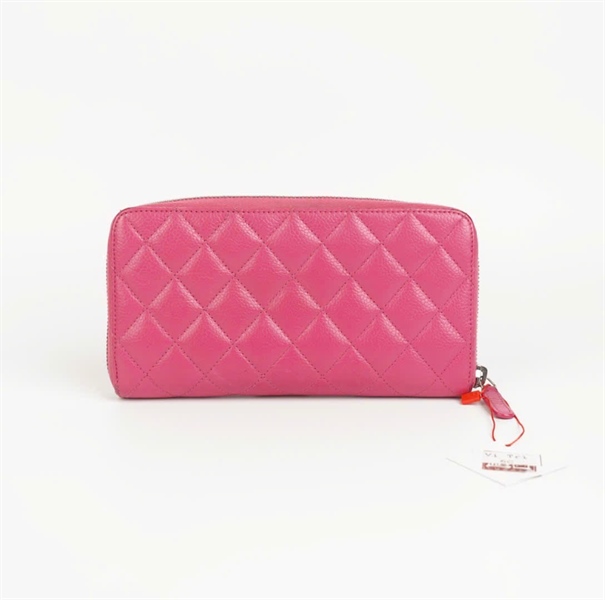 Ví Chanel hồng (code 21085912) KG+