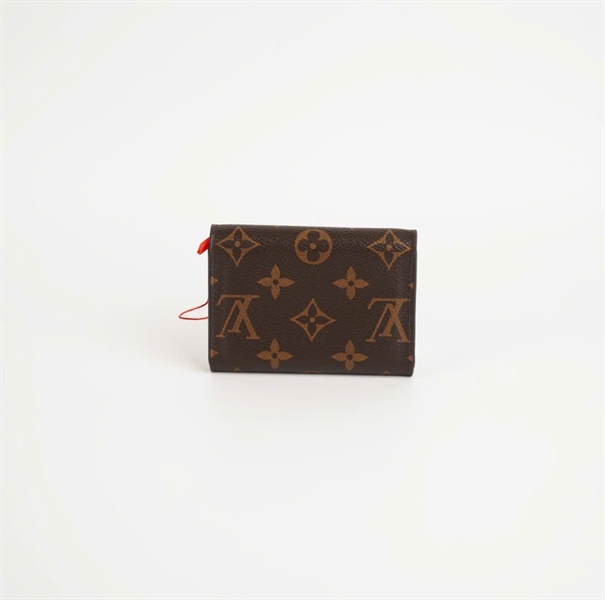 Ví LV hoa nâu lòng đỏ nút đỏ +