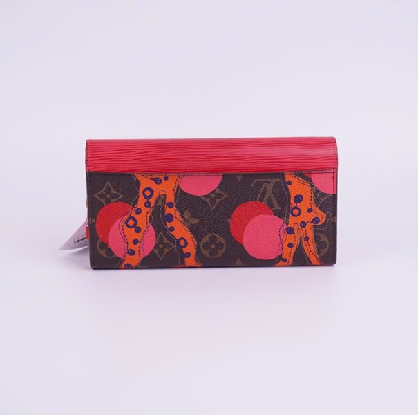 Ví LV đỏ hoa nâu in hươu+