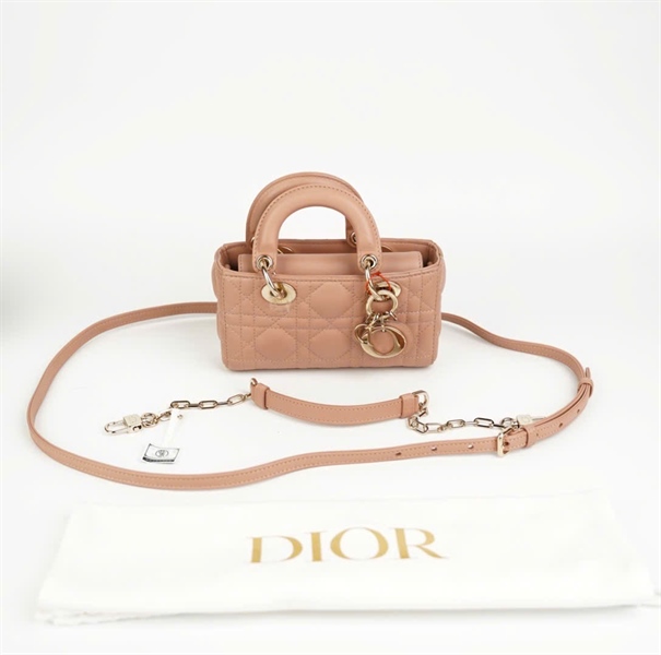 Túi Dior Lady màu nude (10MA0213) sz17 (HC) +