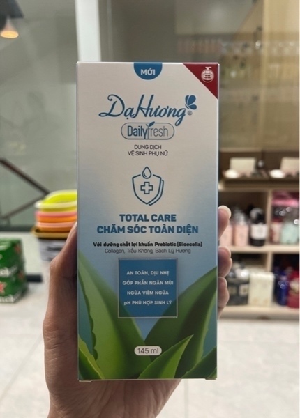Dạ Hương Daily 145ml total care chăm sóc toàn diện xanh dương