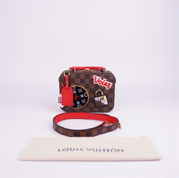 Túi LV Stories Box ô vuông in chữ size 18 (BMC) +