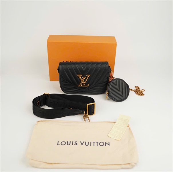 Túi LV màu đen kèm ví 2 strap size 18 (BMC) +