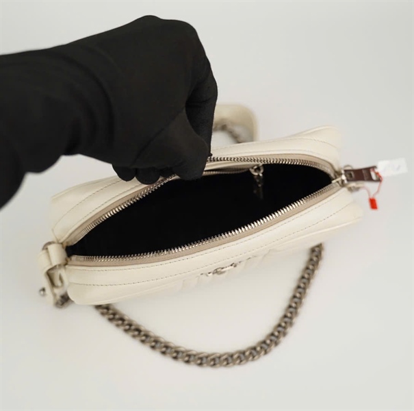 Túi Prada trắng size 21 (BMC) +