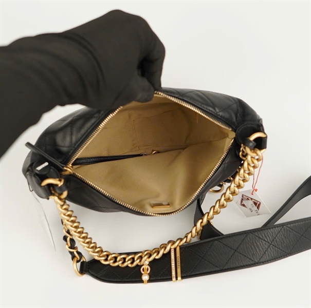 Túi Chanel đen size 27 (có check legit) +