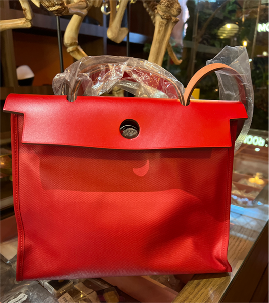 Túi Hermes màu đỏ +