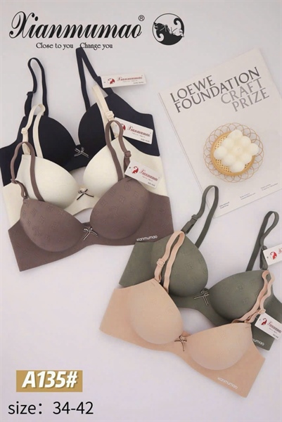 A135- áo đúc hoa mờ