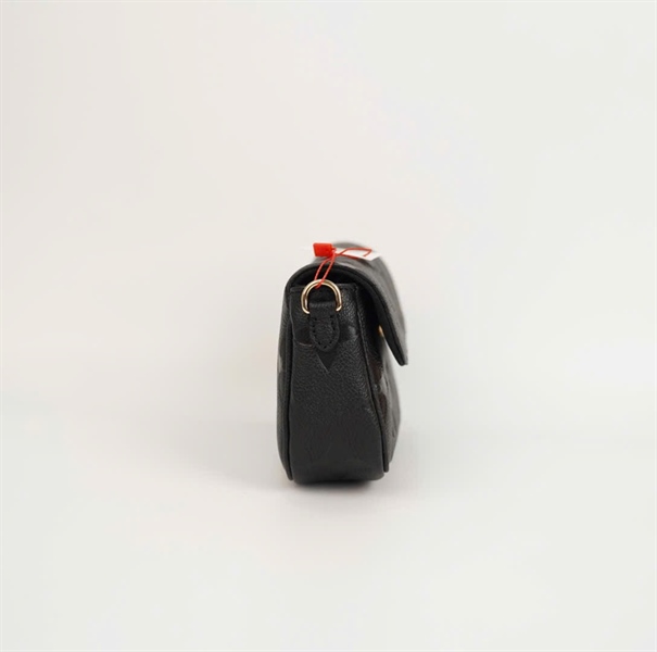 Túi LV hoa đen kẹp nách size 23 (BQ) KG+