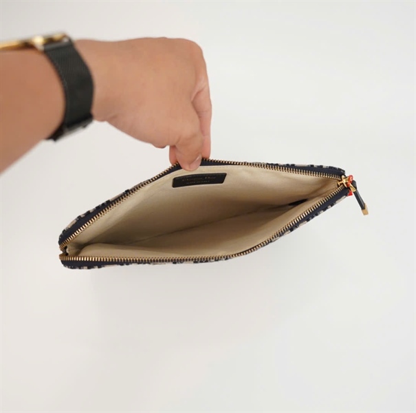 Túi Dior Clutch xám viền đen size 27 (BQ) KG+