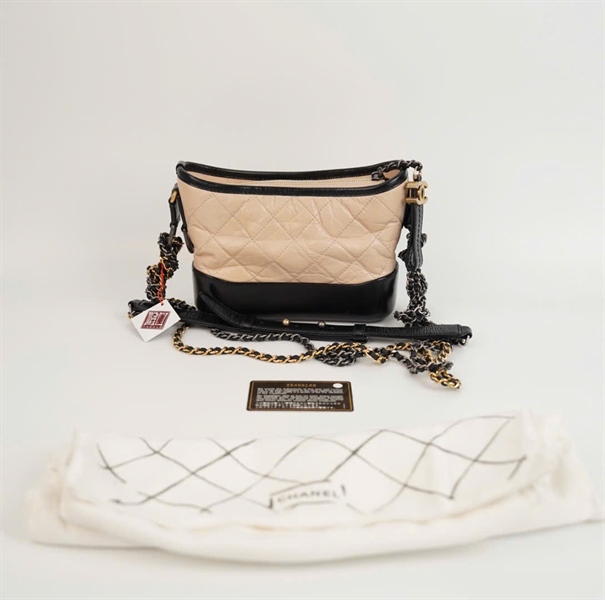 Túi Chanel Gab màu nude phối viền đen (25455169) Size 20 KG+