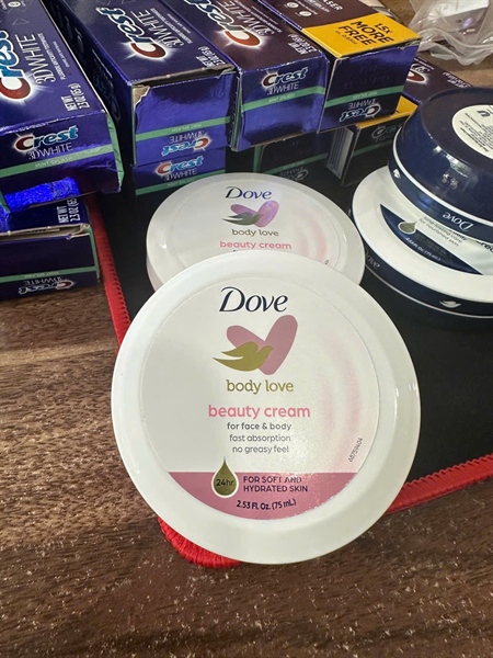 KEM DƯỠNG DOVE HỒNG 24HR 75ML