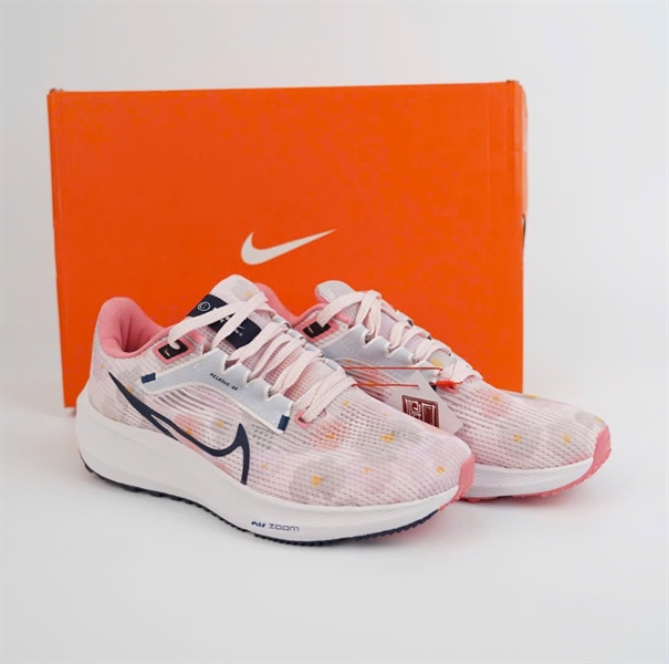 Giày Nike hồng sz 36 +