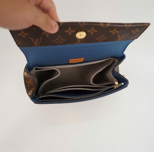 Túi LV cluny hoa nâu lòng xanh dương có lót form (SA0189) sz 25 +
