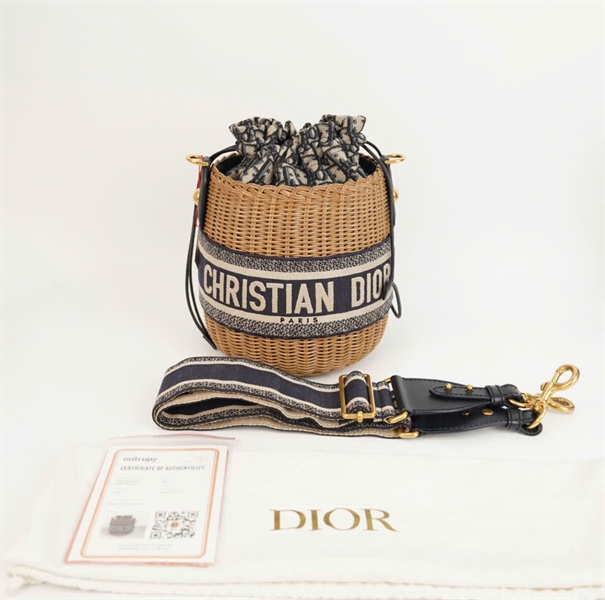 Túi Dior Bucket đan cối (CODE 63-MA-1210) +