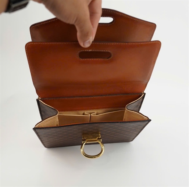 Túi Celine màu nâu 2 nắp sz21 KG +