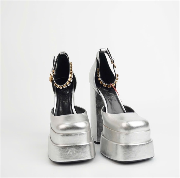 Giày Versace bạc size 38 (HP-G442) +