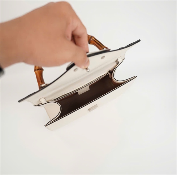 Túi GG Snake trắng quai trúc size 26 KG+