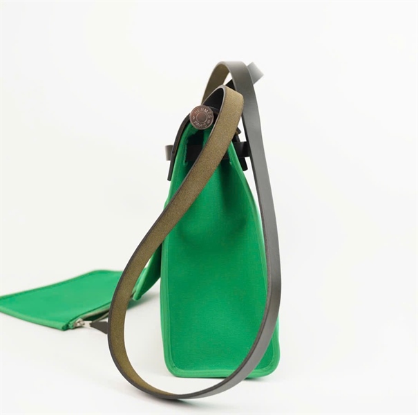 Túi Hermes Herbag Zip nắp đen nền xanh lá kèm ví size 31 +
