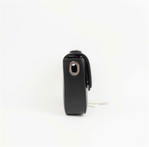 Túi GG đeo chéo màu đen sz26 +