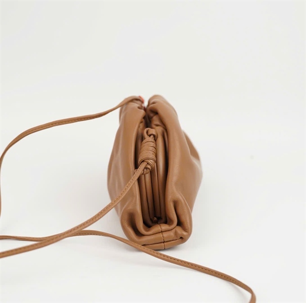 Túi Bottega màu nâu +