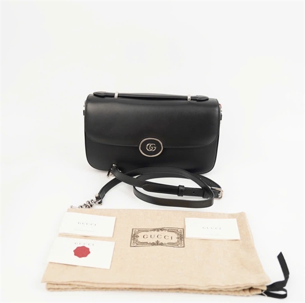 Túi GG đeo chéo màu đen sz26 +