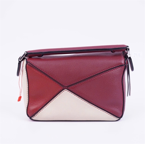 Túi Loewe màu đỏ tím sz17 +