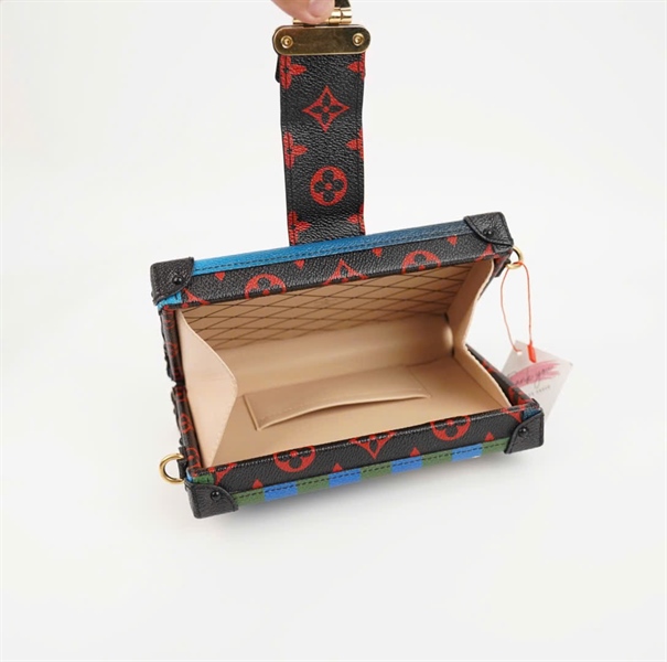 Túi LV Trunk in hình màu xanh lá sz 18 +