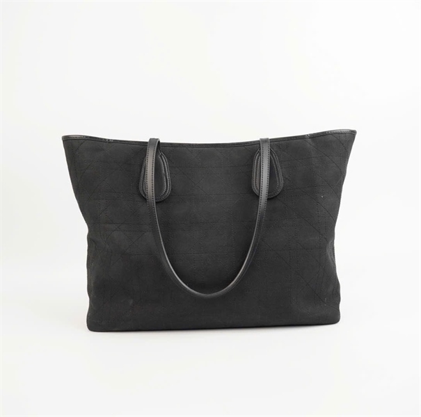 Túi Dior đen size 34 KG+