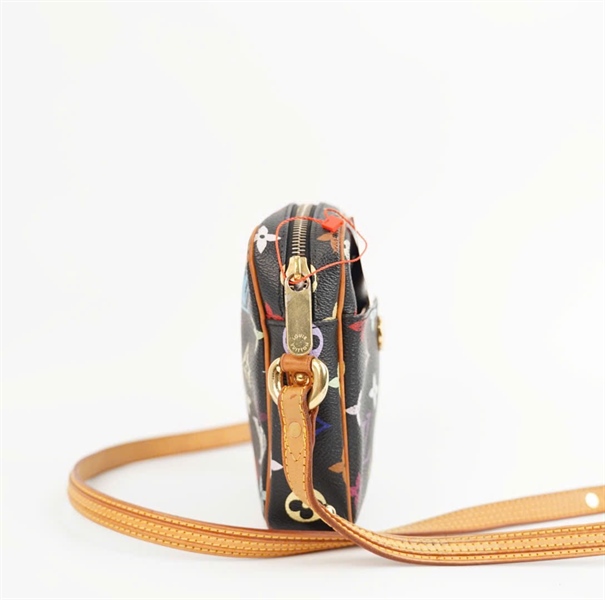Túi LV Crossbody hoa màu nền đen sz 13 KG+
